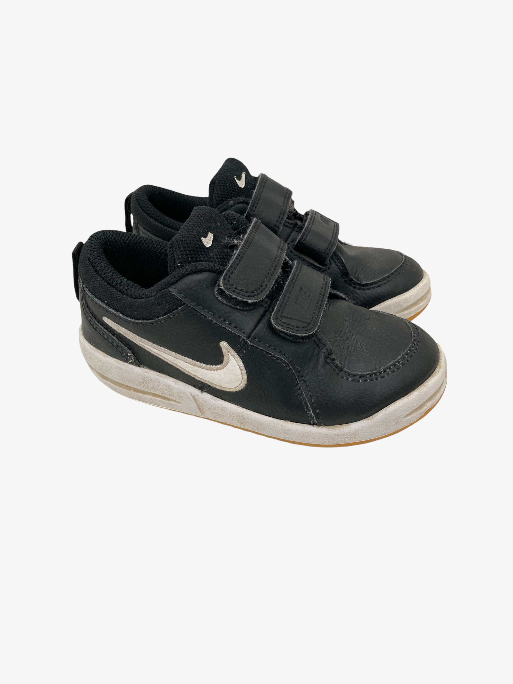Tweedehands schoenen van Nike in maat 26 • Restory