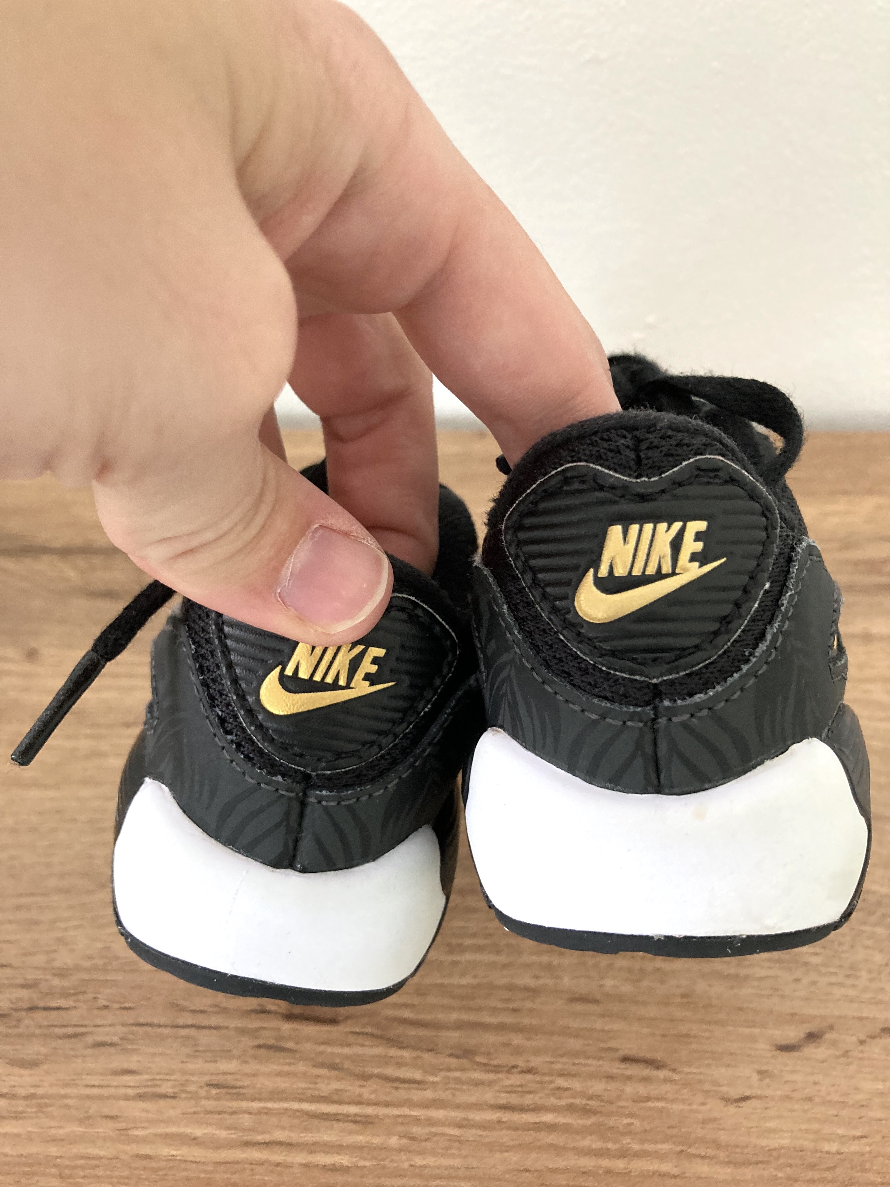 Tweedehands schoenen van Nike in maat 21 • Restory